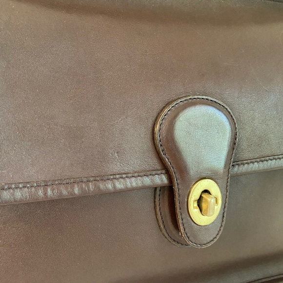 Vintage Coach Mahogany Brown Leather Willis Bag Made In Italy 9927 Gorgeous! - Picture 8 of 11